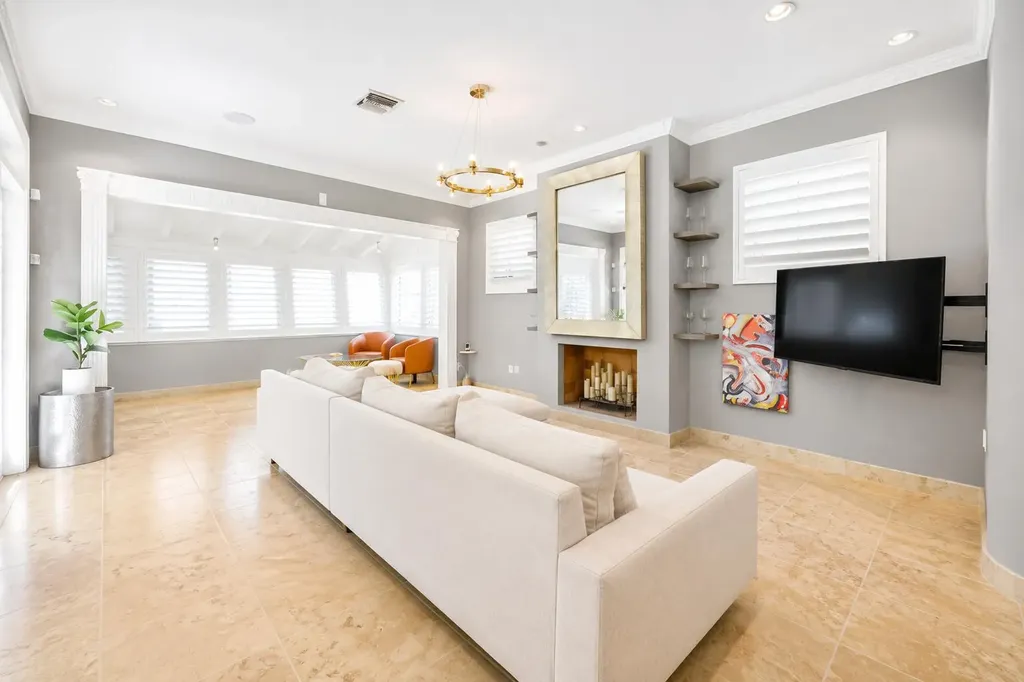 1523 SE 2nd Court Fort Lauderdale FL 33301