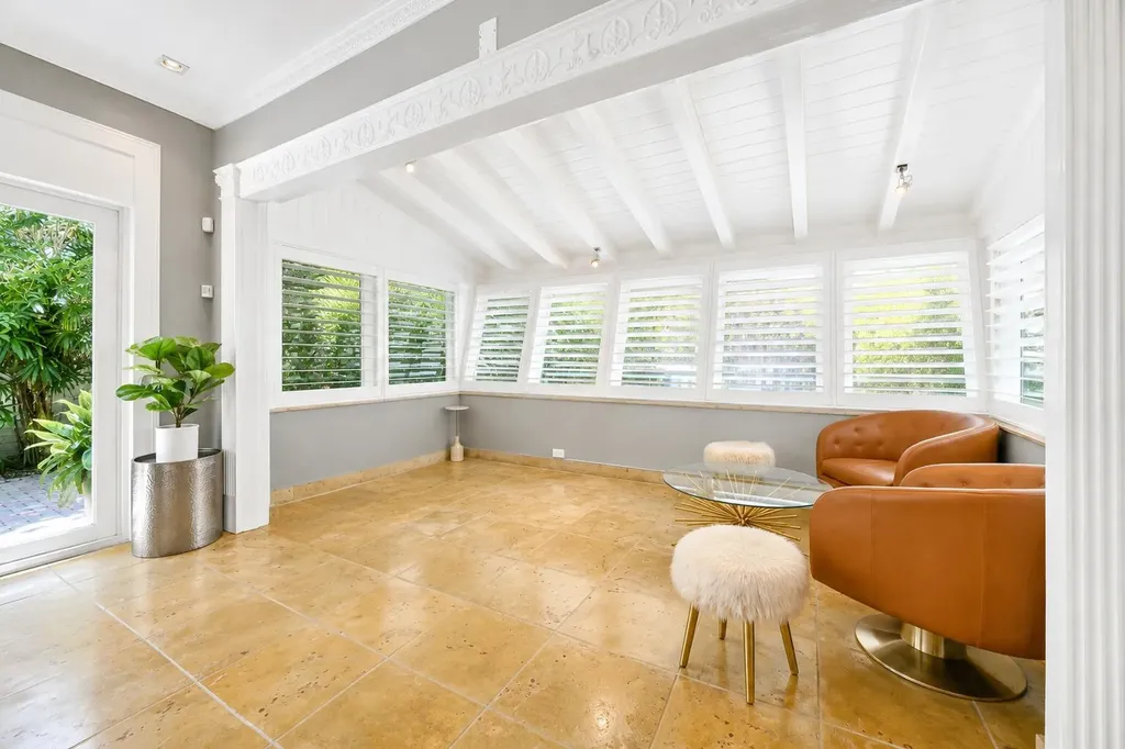 1523 SE 2nd Court Fort Lauderdale FL 33301