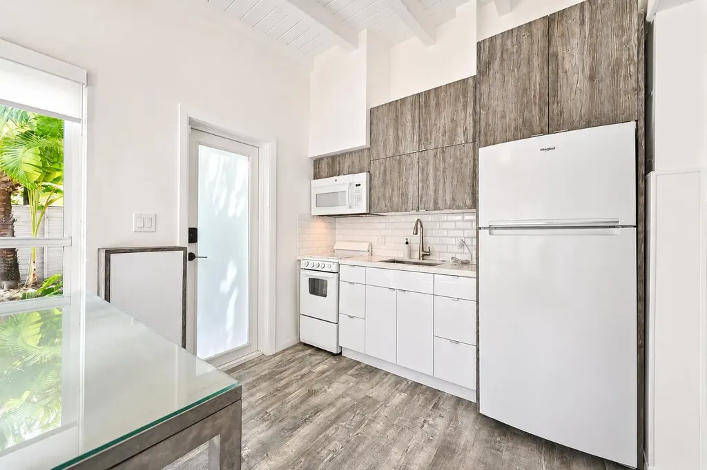 1523 SE 2nd Court Fort Lauderdale FL 33301