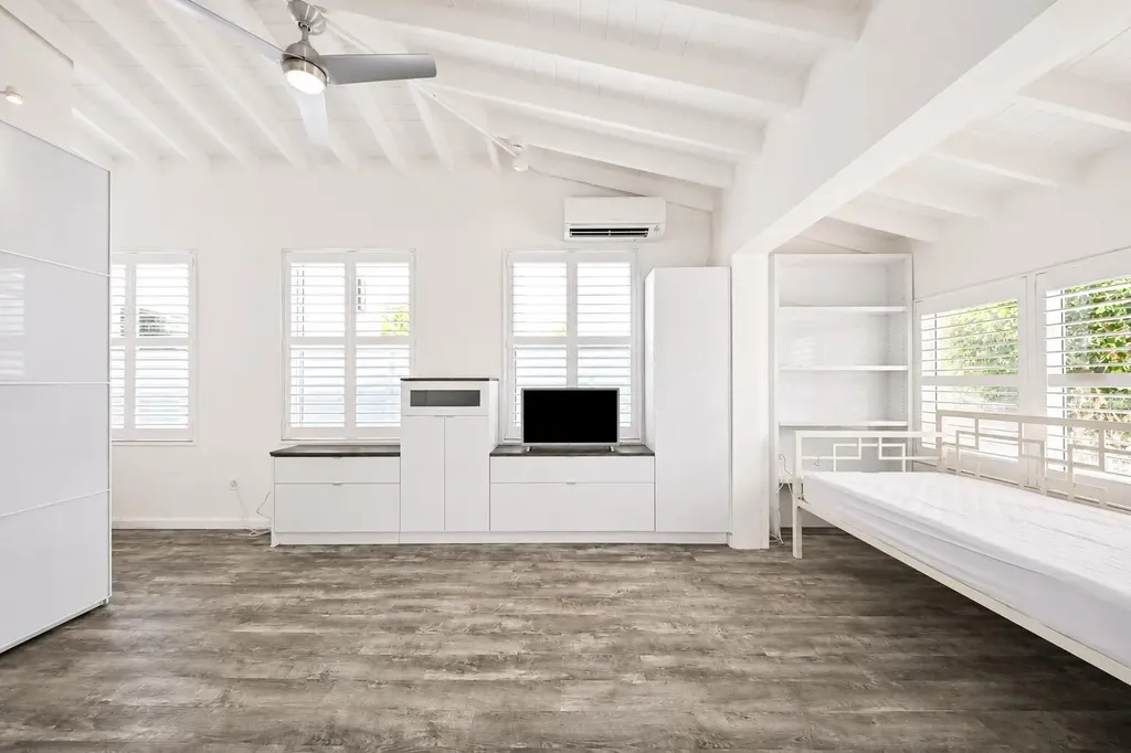 1523 SE 2nd Court Fort Lauderdale FL 33301