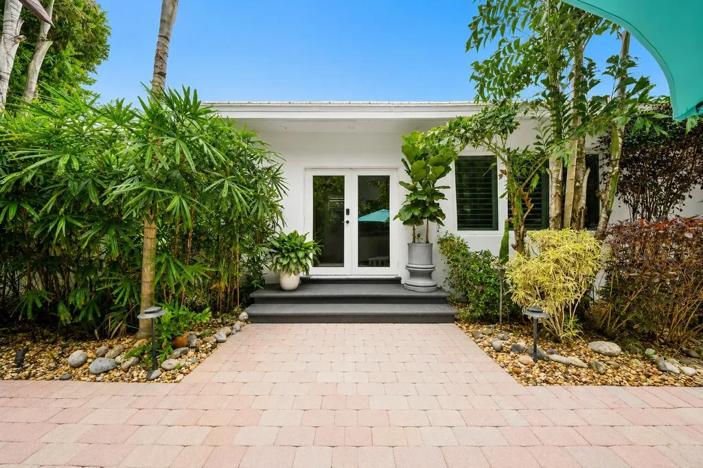1523 SE 2nd Court Fort Lauderdale FL 33301