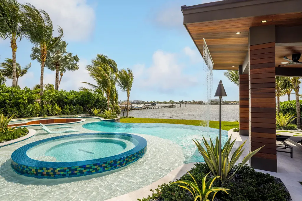 1708 N Lakeside Drive Lake Worth Beach FL 33460