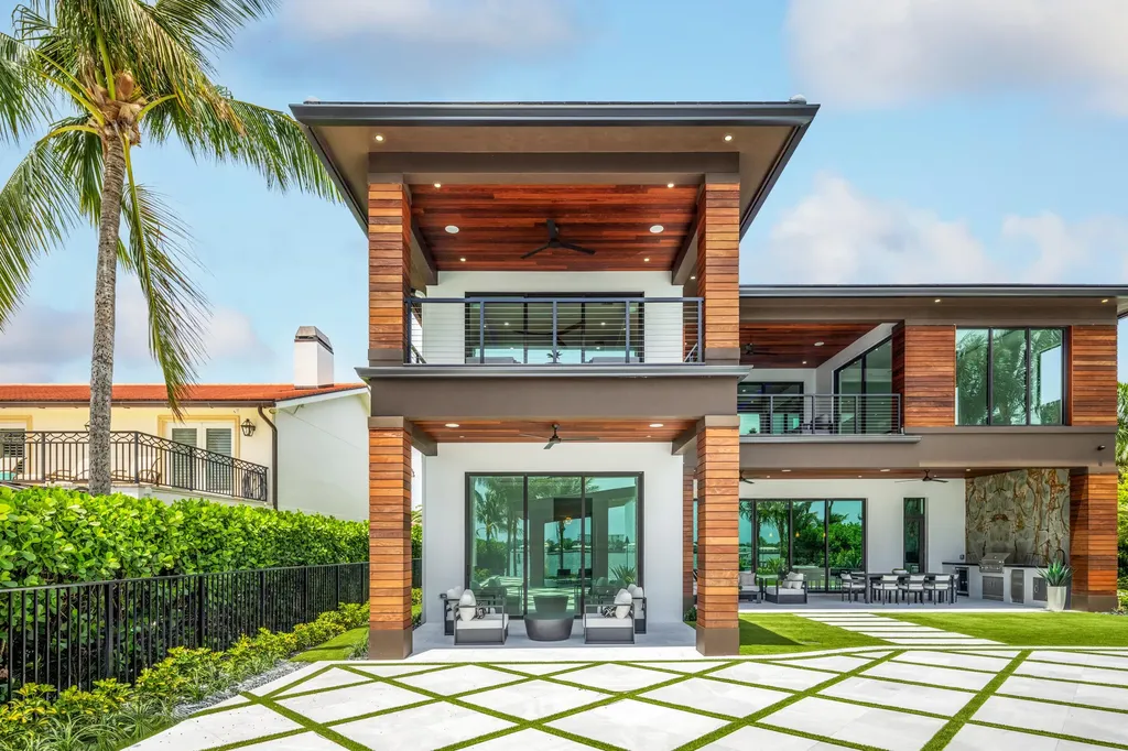 1708 N Lakeside Drive Lake Worth Beach FL 33460
