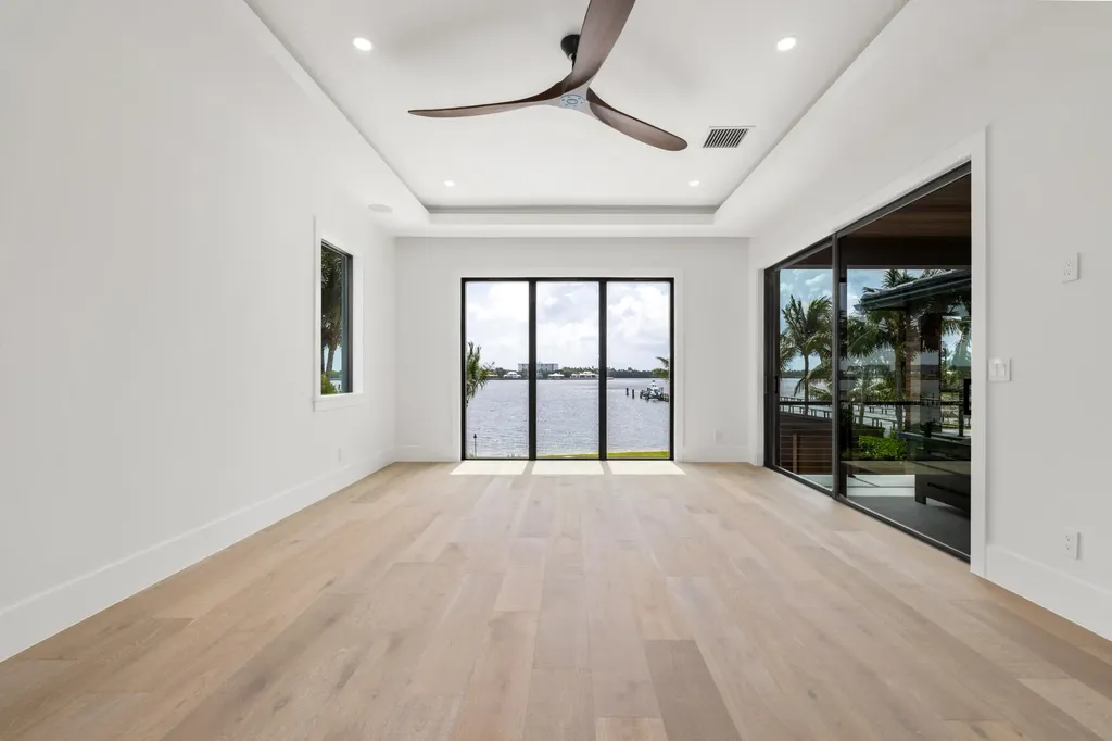 1708 N Lakeside Drive Lake Worth Beach FL 33460