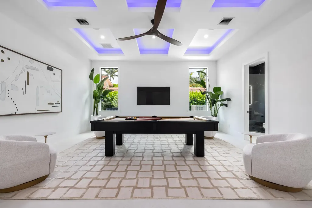 1708 N Lakeside Drive Lake Worth Beach FL 33460
