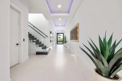 1708 N Lakeside Drive Lake Worth Beach FL 33460