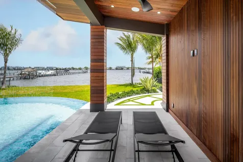 1708 N Lakeside Drive Lake Worth Beach FL 33460
