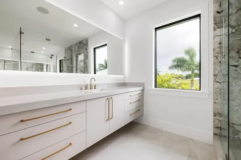 1708 N Lakeside Drive Lake Worth Beach FL 33460