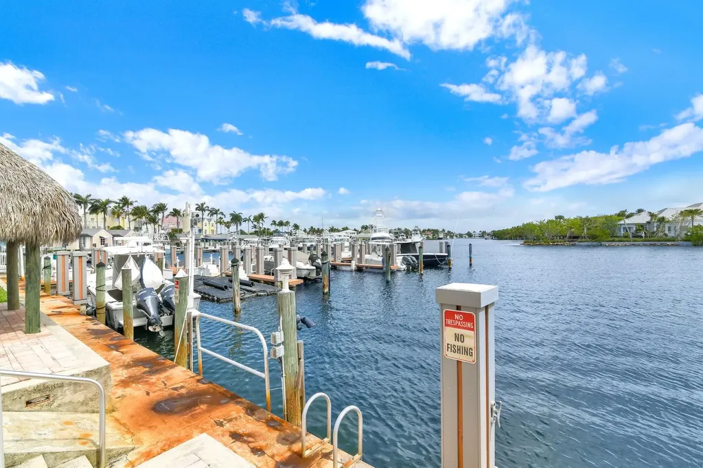 2800 NE 30th Avenue Lighthouse Point FL 33064