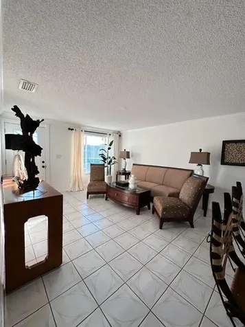 10079 Yeoman Lane Royal Palm Beach FL 33411