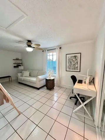 10079 Yeoman Lane Royal Palm Beach FL 33411