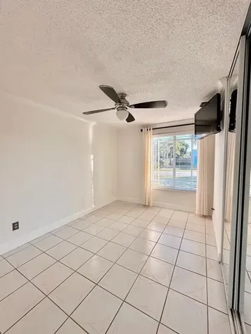 10079 Yeoman Lane Royal Palm Beach FL 33411