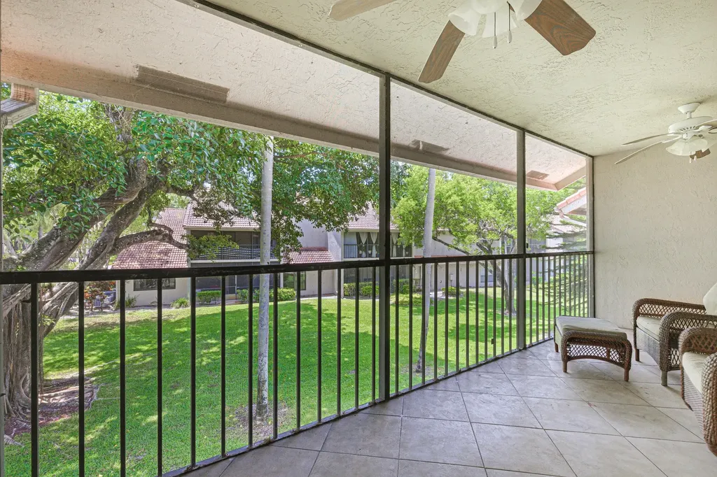 5530 Coach House Circle Boca Raton FL 33486