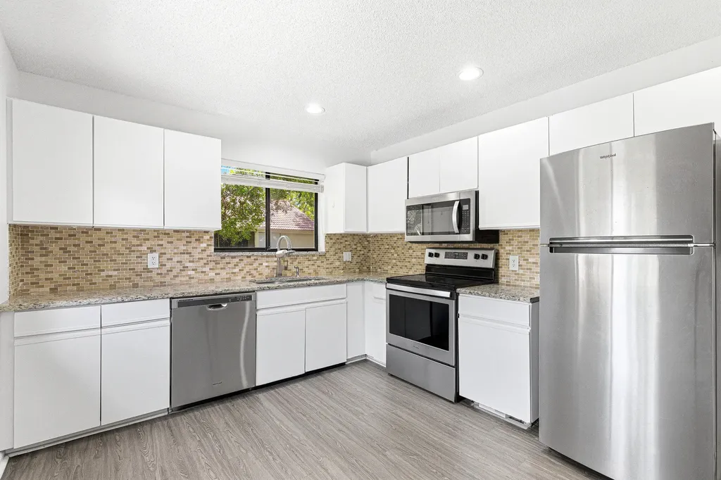 5530 Coach House Circle Boca Raton FL 33486