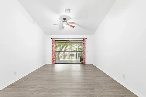 5530 Coach House Circle Boca Raton FL 33486