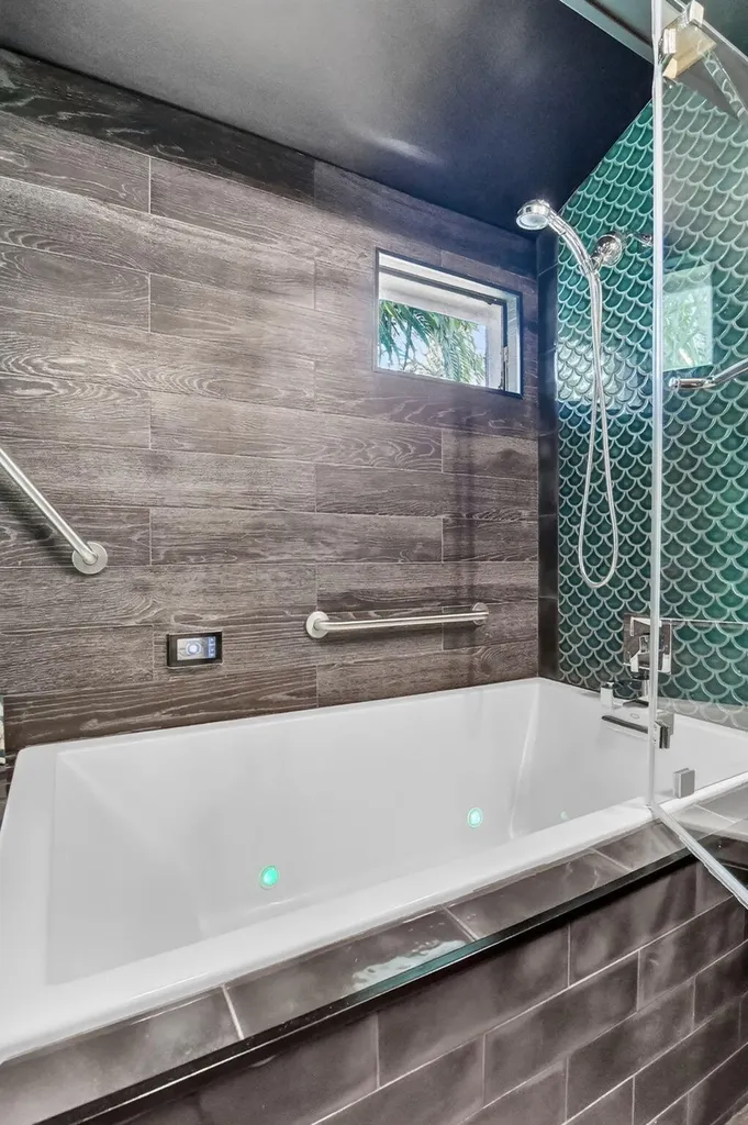 6957 Rain Forest Drive Boca Raton FL 33434