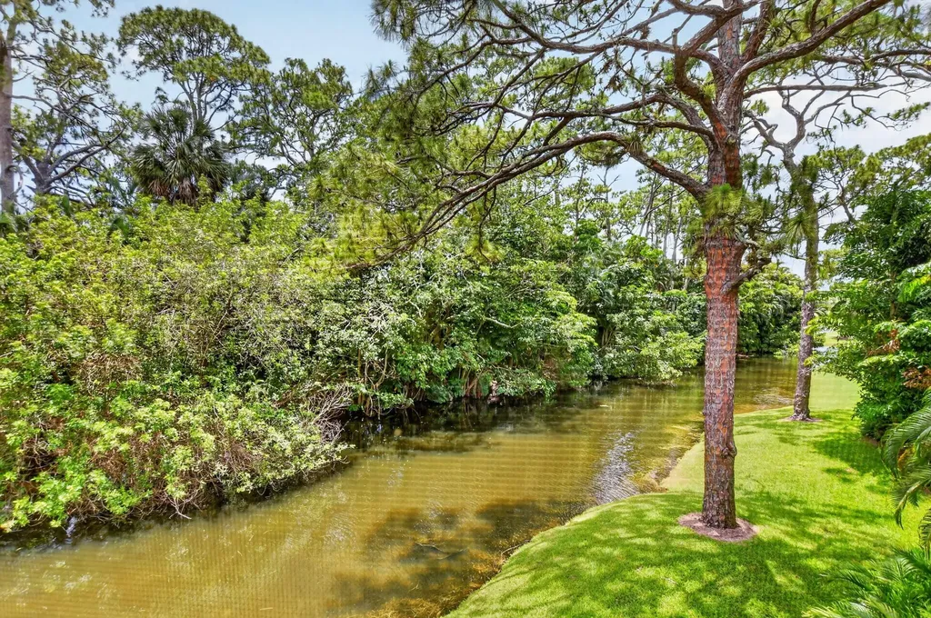 6957 Rain Forest Drive Boca Raton FL 33434