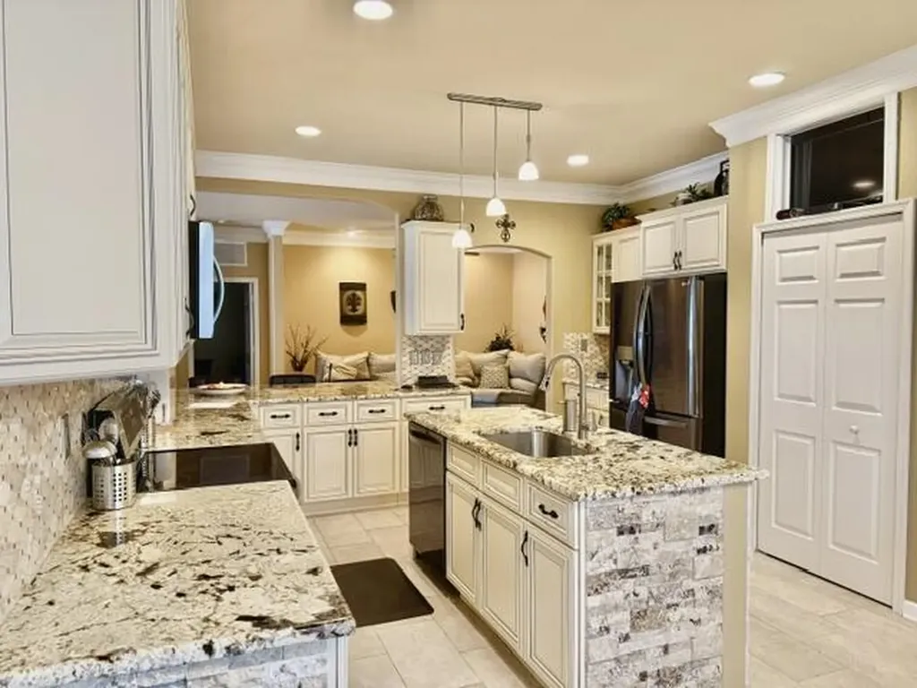 598 NW Waverly Circle S Port St Lucie FL 34983
