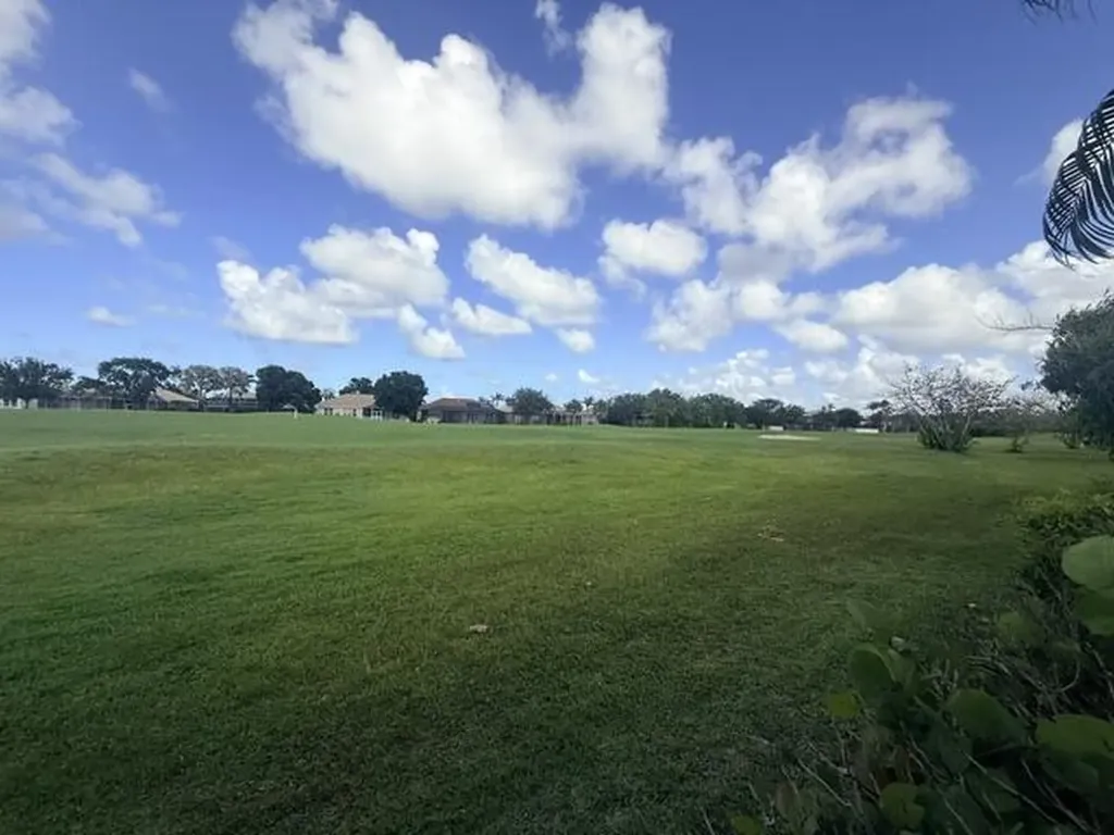598 NW Waverly Circle S Port St Lucie FL 34983