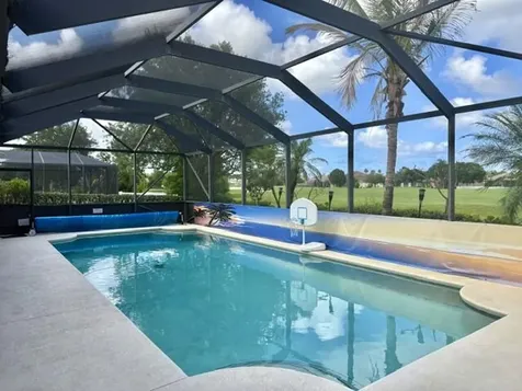 598 NW Waverly Circle S Port St Lucie FL 34983