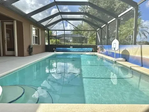 598 NW Waverly Circle S Port St Lucie FL 34983