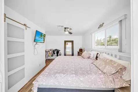2298 NE 2nd Avenue Boca Raton FL 33431