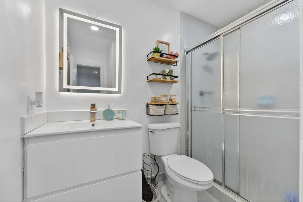 10040 SW 32nd Street Miami FL 33165