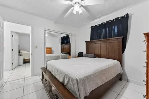 10040 SW 32nd Street Miami FL 33165