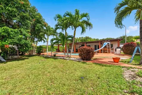 10040 SW 32nd Street Miami FL 33165