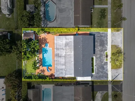 10040 SW 32nd Street Miami FL 33165