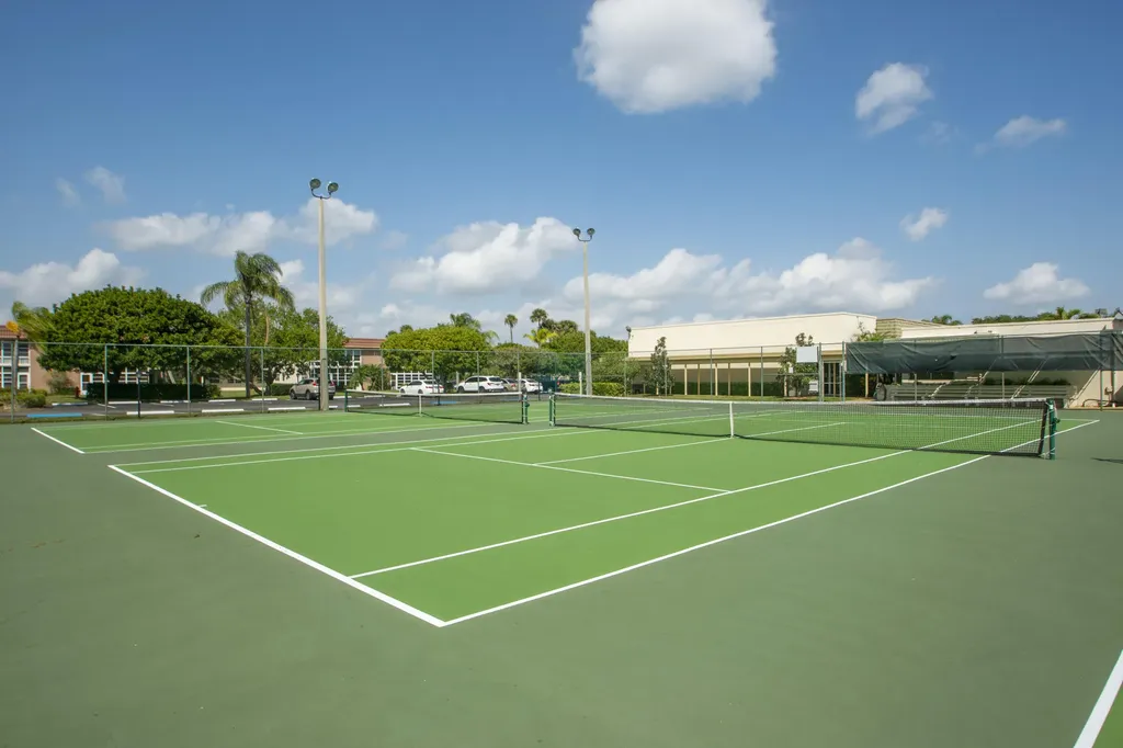 17 Vista Palm Lane Vero Beach FL 32962
