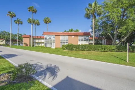 17 Vista Palm Lane Vero Beach FL 32962