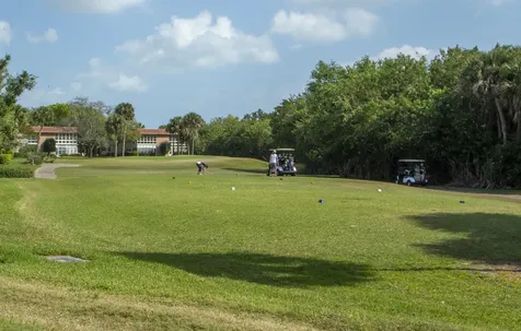 17 Vista Palm Lane Vero Beach FL 32962