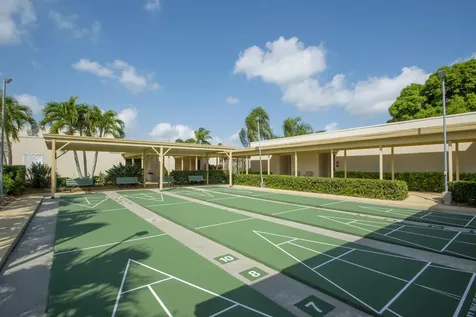 17 Vista Palm Lane Vero Beach FL 32962