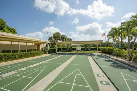 17 Vista Palm Lane Vero Beach FL 32962