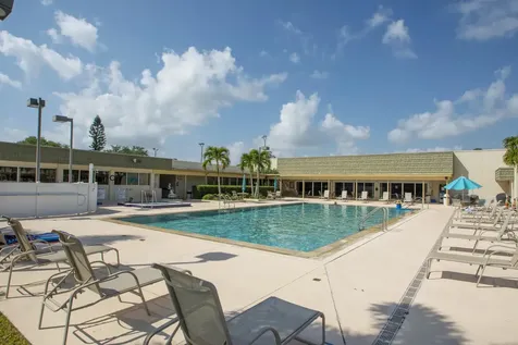 17 Vista Palm Lane Vero Beach FL 32962