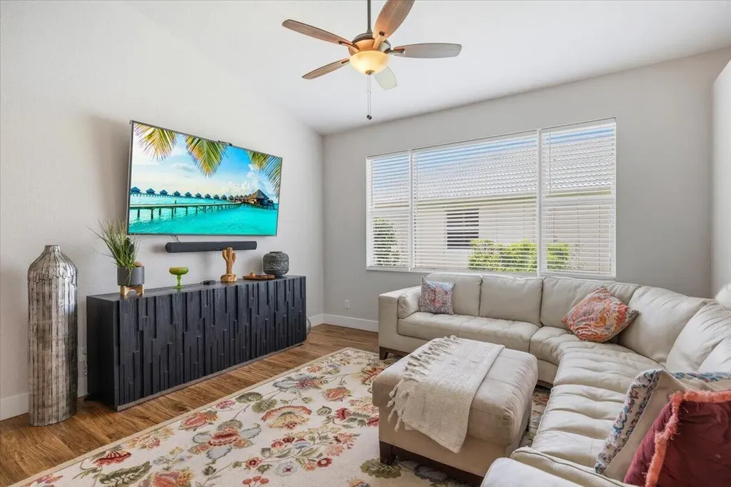 5185 Topaz Lane SW Vero Beach FL 32968