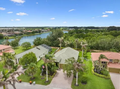 5185 Topaz Lane SW Vero Beach FL 32968