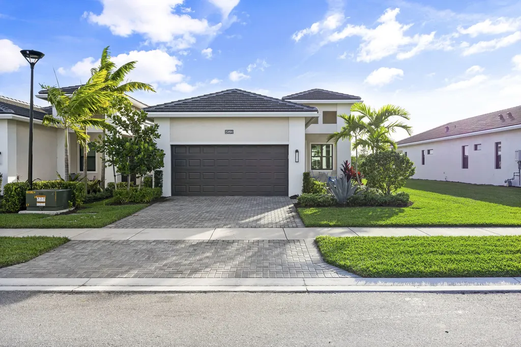 15890 Key Biscayne Lane Westlake FL 33470