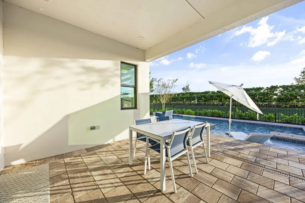 15890 Key Biscayne Lane Westlake FL 33470