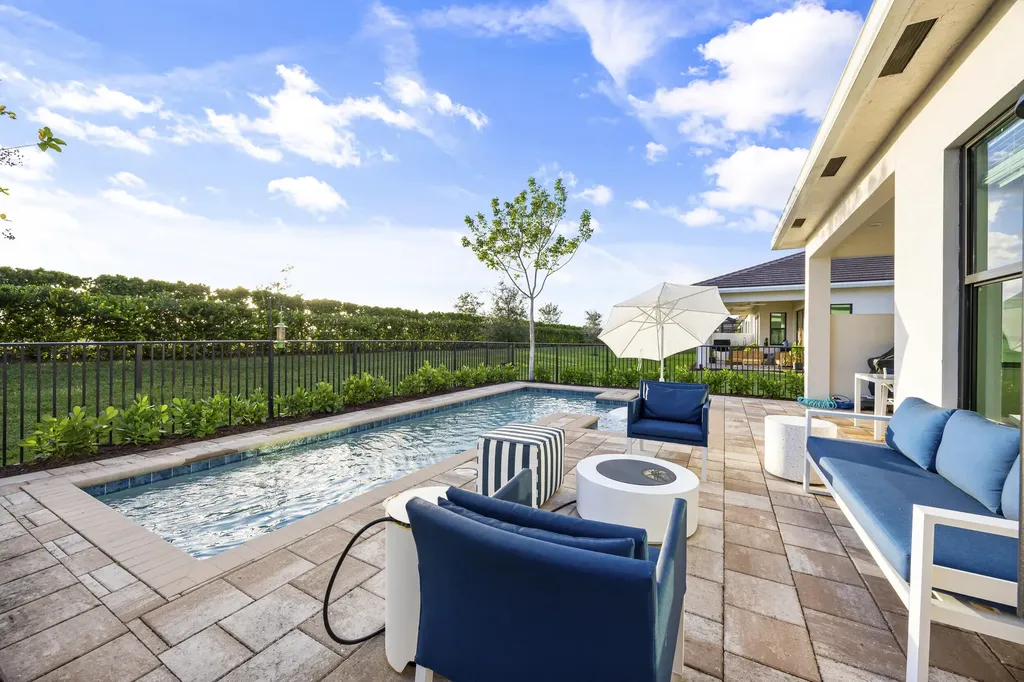15890 Key Biscayne Lane Westlake FL 33470