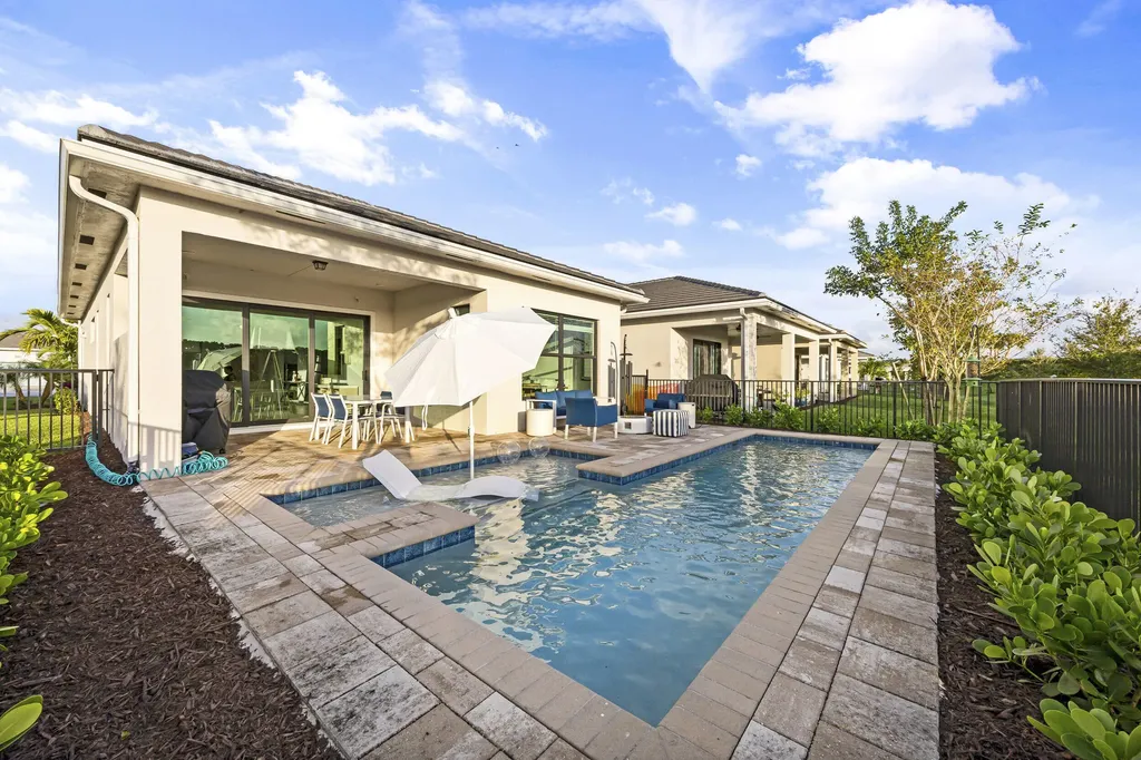 15890 Key Biscayne Lane Westlake FL 33470