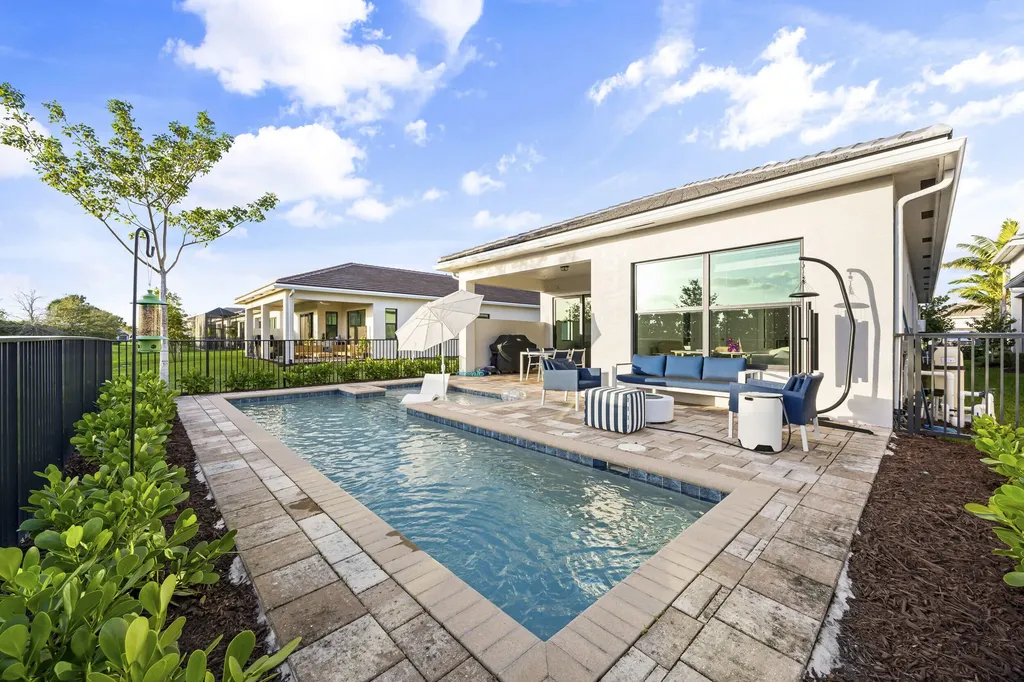 15890 Key Biscayne Lane Westlake FL 33470