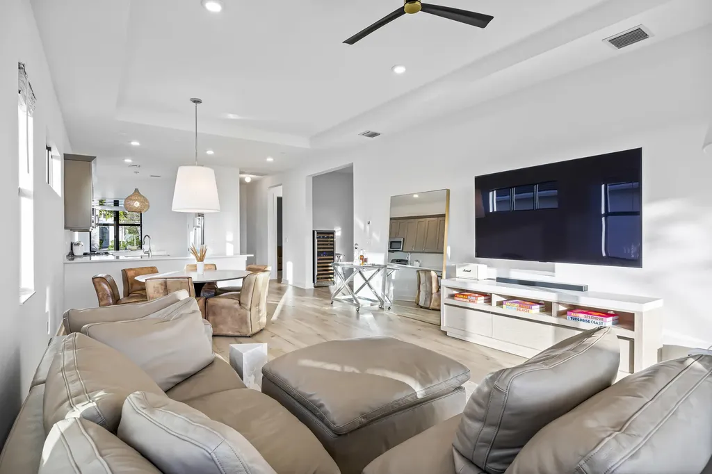 15890 Key Biscayne Lane Westlake FL 33470