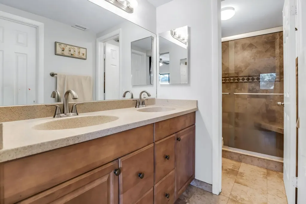 8858 NW 48th Street Sunrise FL 33351