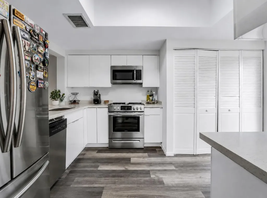 8858 NW 48th Street Sunrise FL 33351