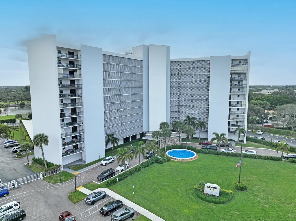 336 Golfview Road North Palm Beach FL 33408