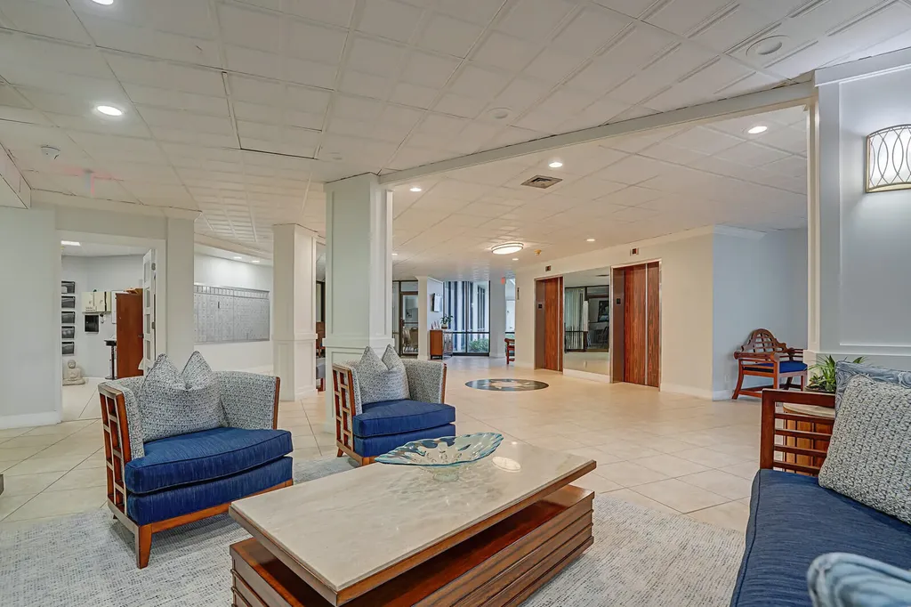 336 Golfview Road North Palm Beach FL 33408