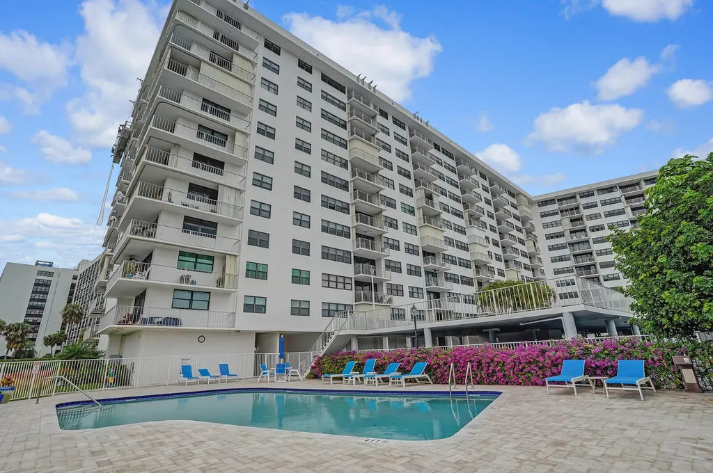 336 Golfview Road North Palm Beach FL 33408