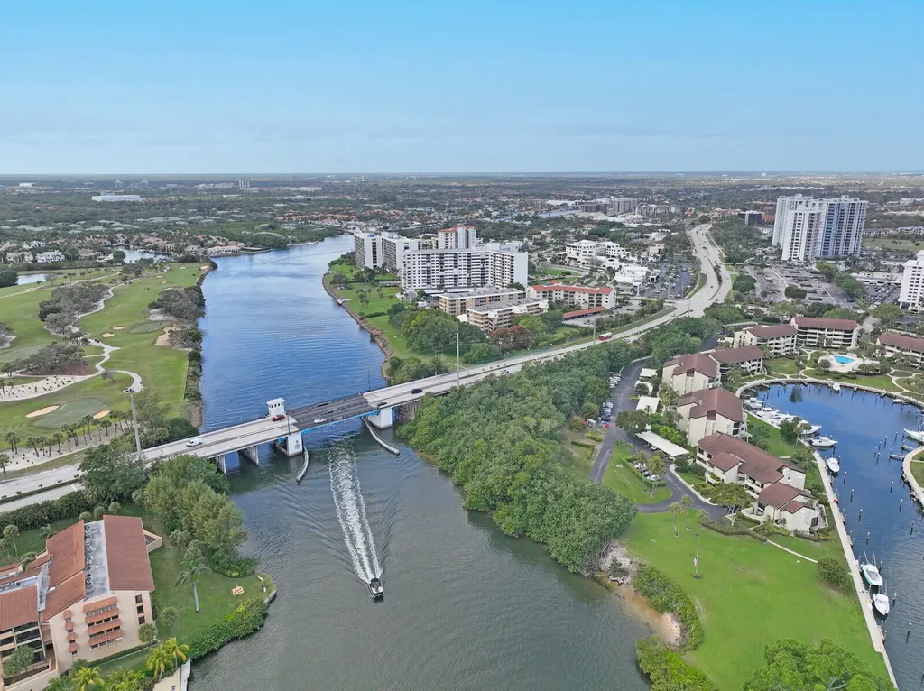 336 Golfview Road North Palm Beach FL 33408